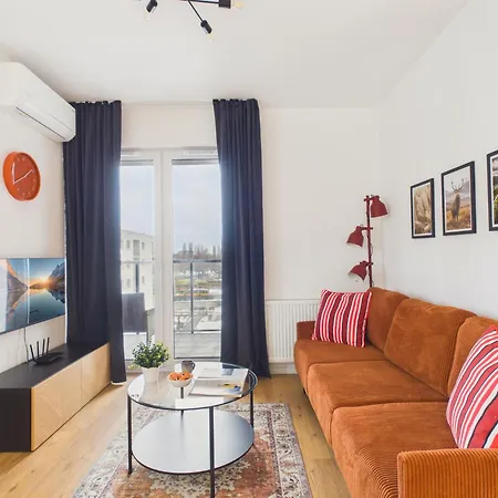Goclaw Prime Uminskiego By Solarento Apartment Warsaw