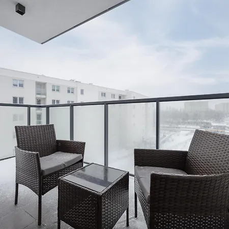 Apartment Goclaw Prime Uminskiego By Solarento *