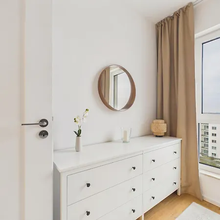 Apartment Goclaw Prime Uminskiego By Solarento