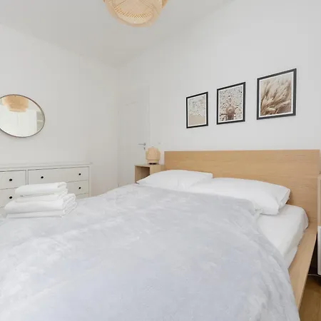 Goclaw Prime Uminskiego By Solarento Βαρσοβία