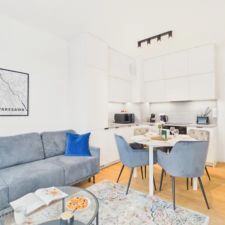 Goclaw Prime Uminskiego By Solarento Apartment