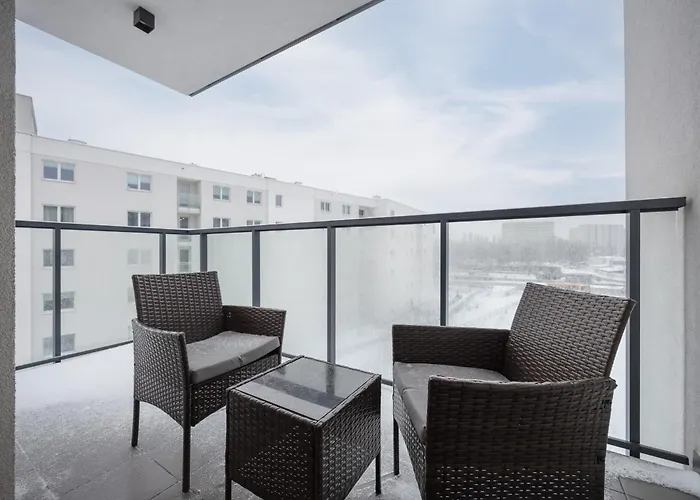 Apartment Goclaw Prime Uminskiego By Solarento *