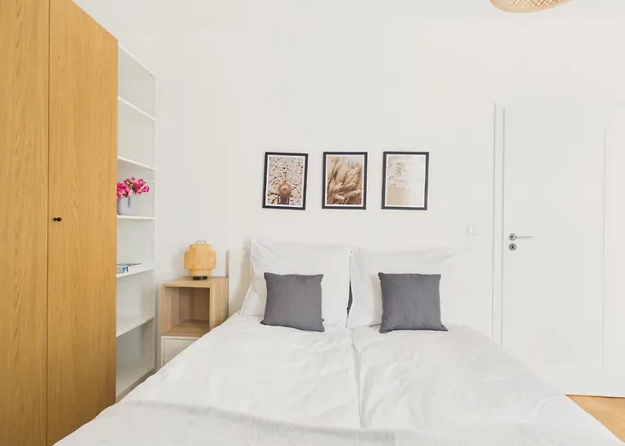 Apartment Goclaw Prime Uminskiego By Solarento *