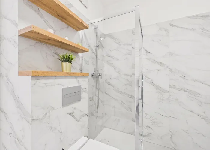 Goclaw Prime Uminskiego By Solarento Apartment *